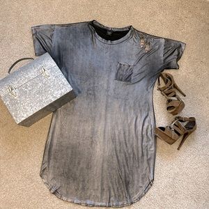 It’s the Metallic T-shirt dress for me❤️